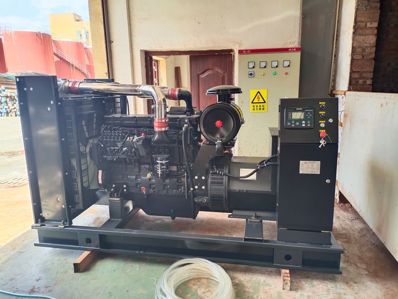 上柴200KW柴油發電機組